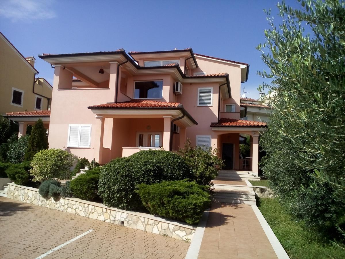 Apartments Villa Fernetich Премантура Екстер'єр фото